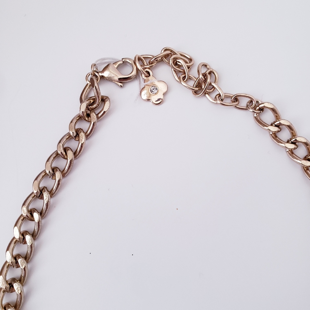 Gold Tone Lion Star Necklace - Picture 5 of 12
